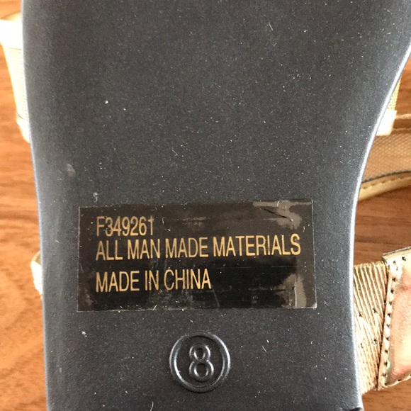 Brand new gold slippers size 8 - Picture 7 of 7